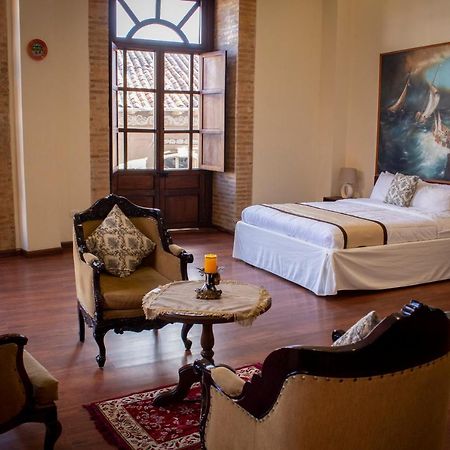Flore Hotel Boutique Куэнка Экстерьер фото