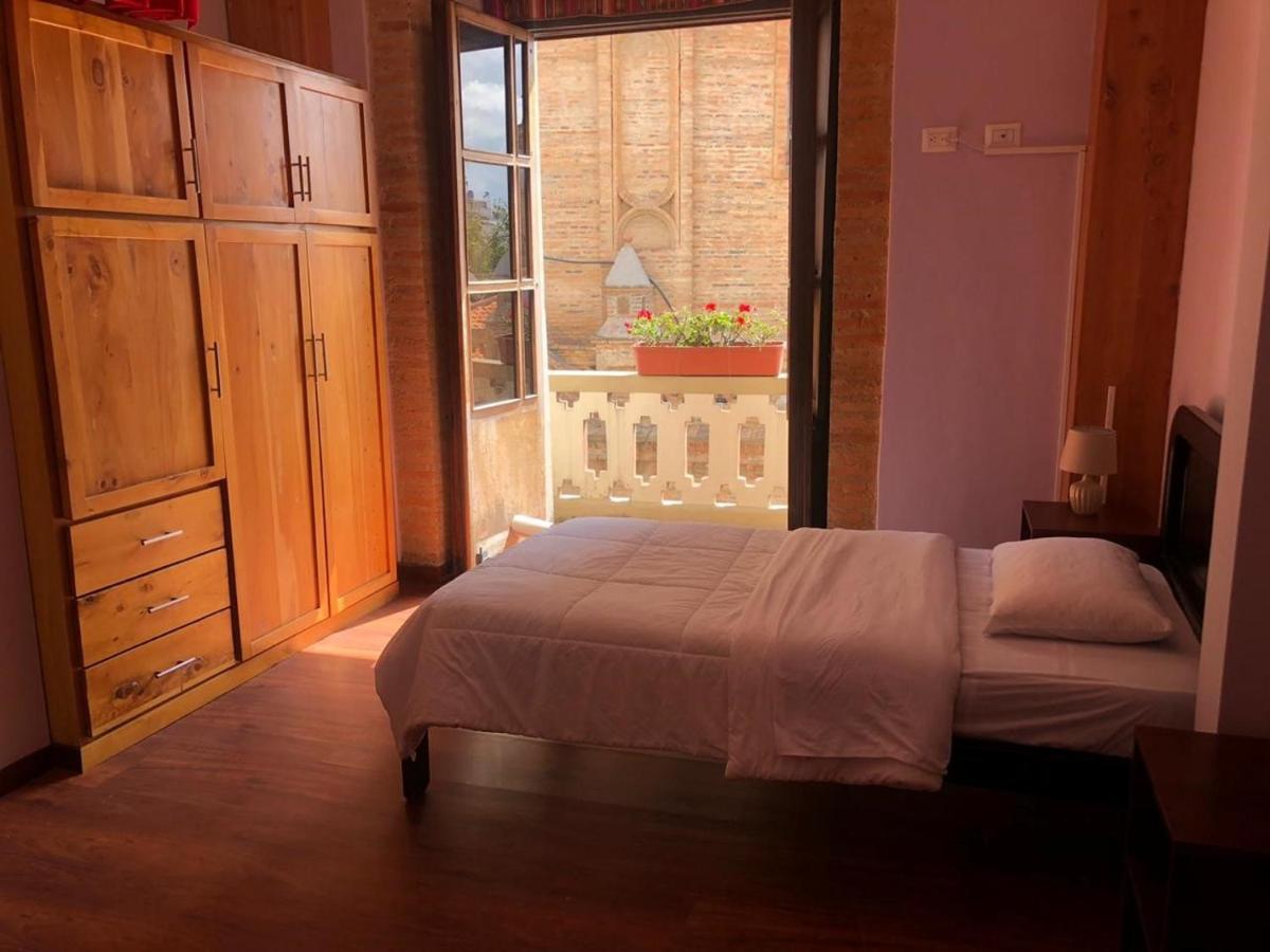Flore Hotel Boutique Куэнка Экстерьер фото