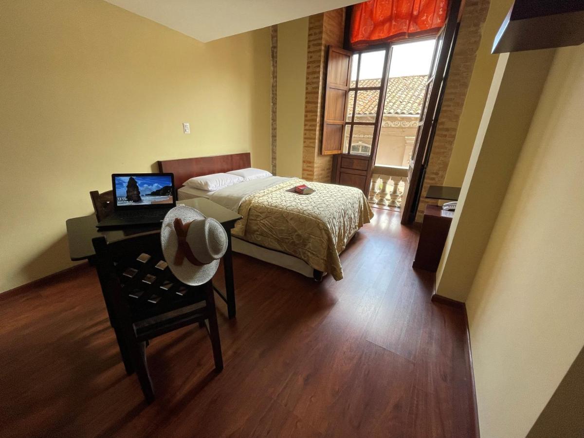 Flore Hotel Boutique Куэнка Экстерьер фото