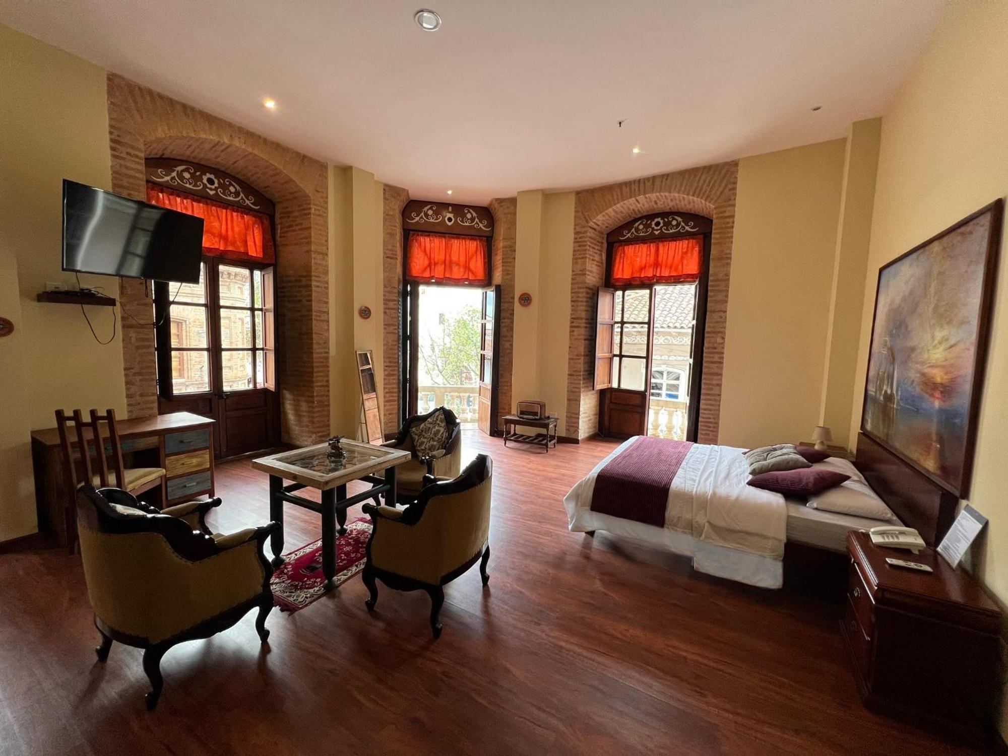 Flore Hotel Boutique Куэнка Экстерьер фото